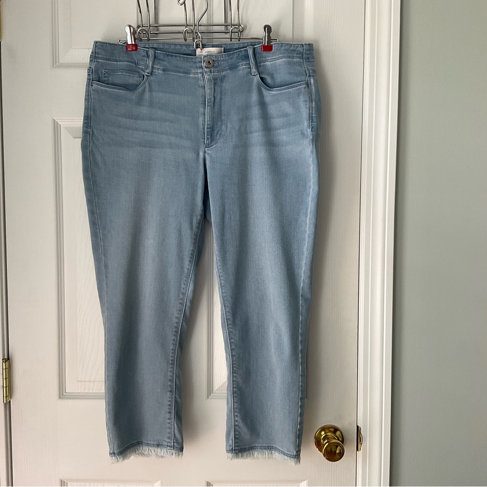 J Jill Fringe Authentic Fit Fringed Hem Cropped Jeans